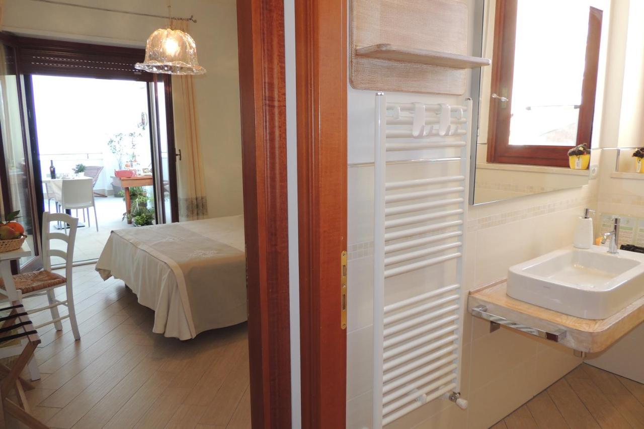 오리스타노 La Terrazza B&B 외부 사진